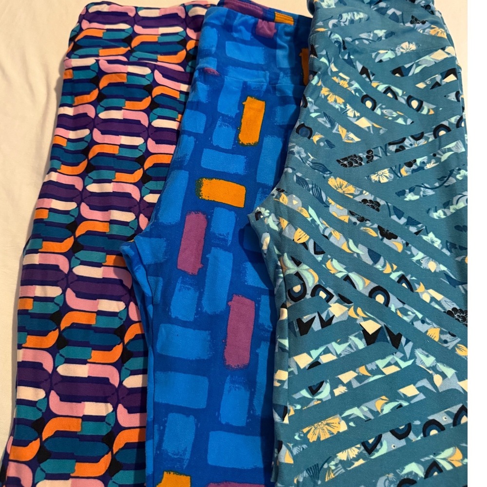 LuLaRoe Leggings Bundle Lot of 3 One Size Nwot Geometric Floral Blue Purple Teal